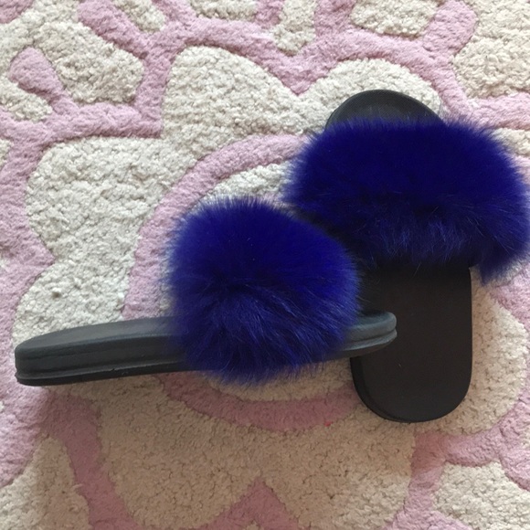 REAL Fox Fur Kids Slides - Picture 4 of 4